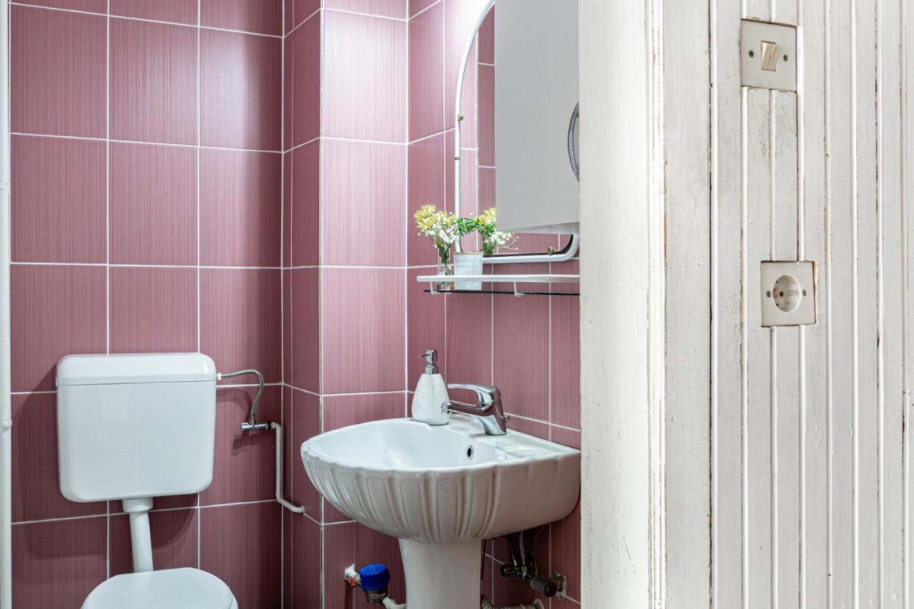 Nala Central Apartment Arad Exterior foto